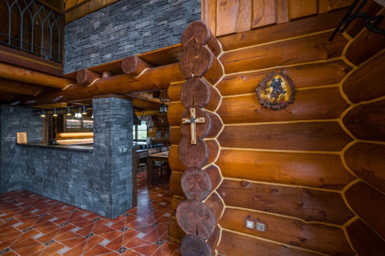 Ranch Jestrebice Hotel Hermanicky ภายนอก รูปภาพ