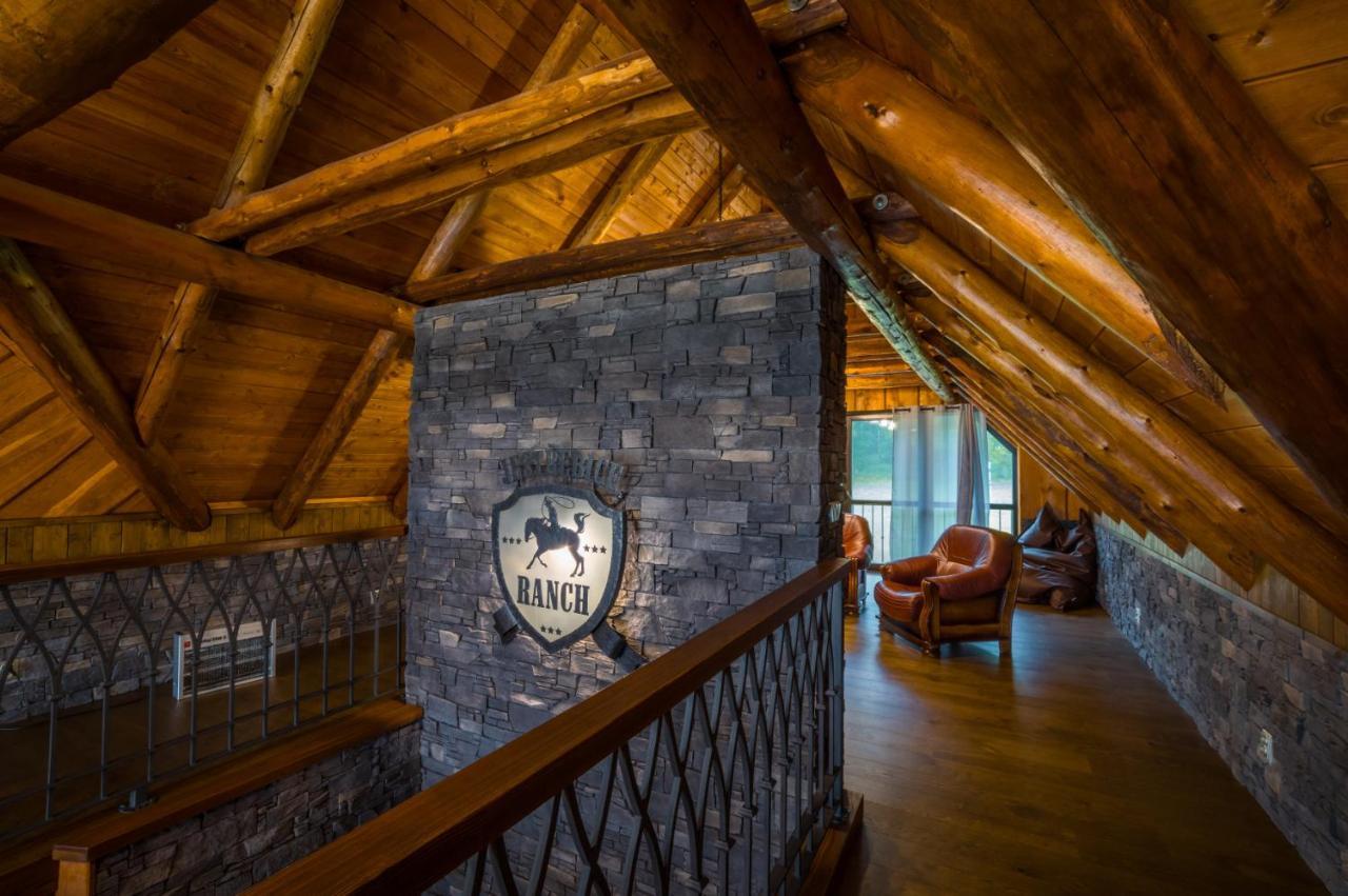 Ranch Jestrebice Hotel Hermanicky ภายนอก รูปภาพ