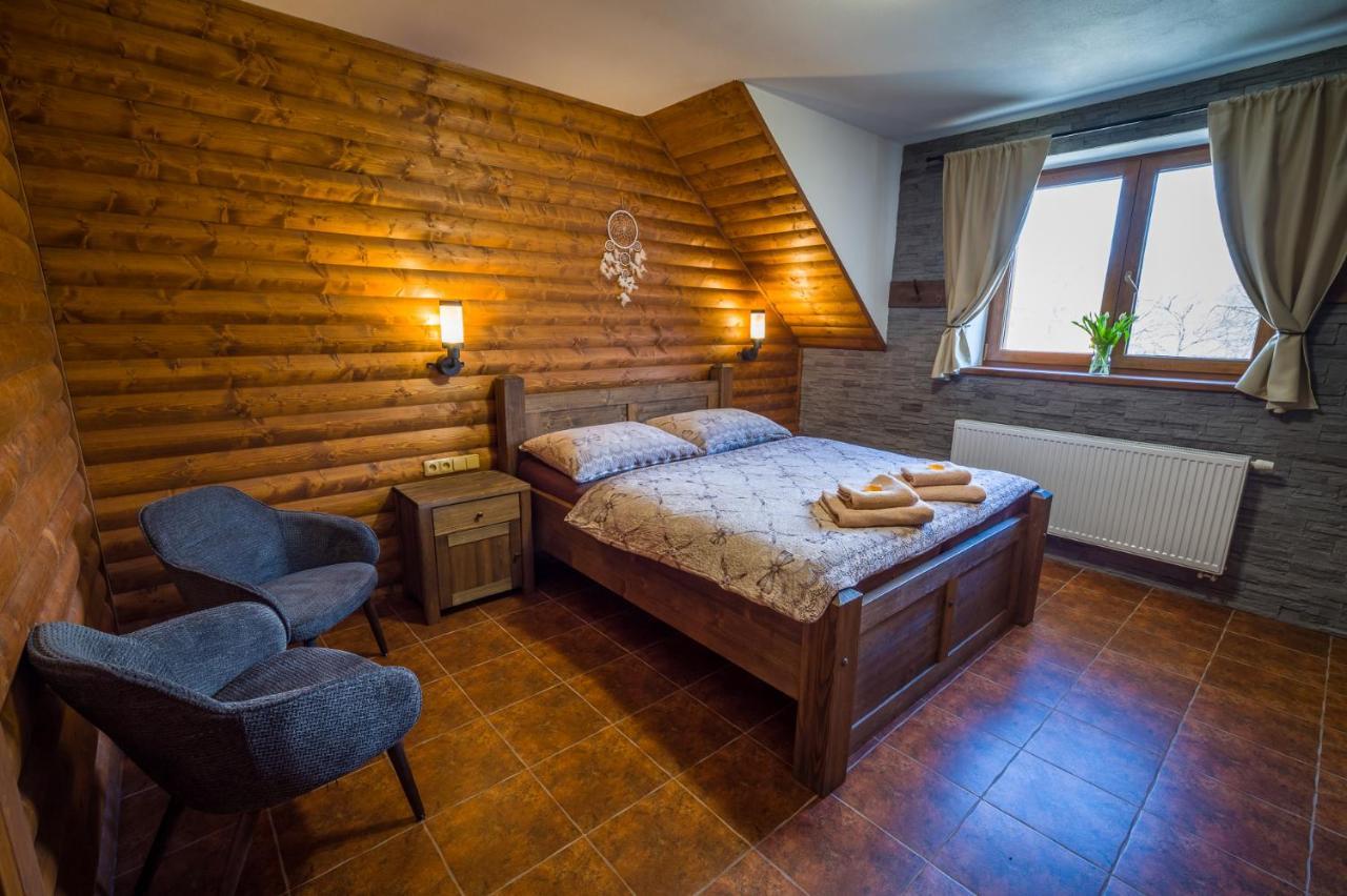 Ranch Jestrebice Hotel Hermanicky ภายนอก รูปภาพ