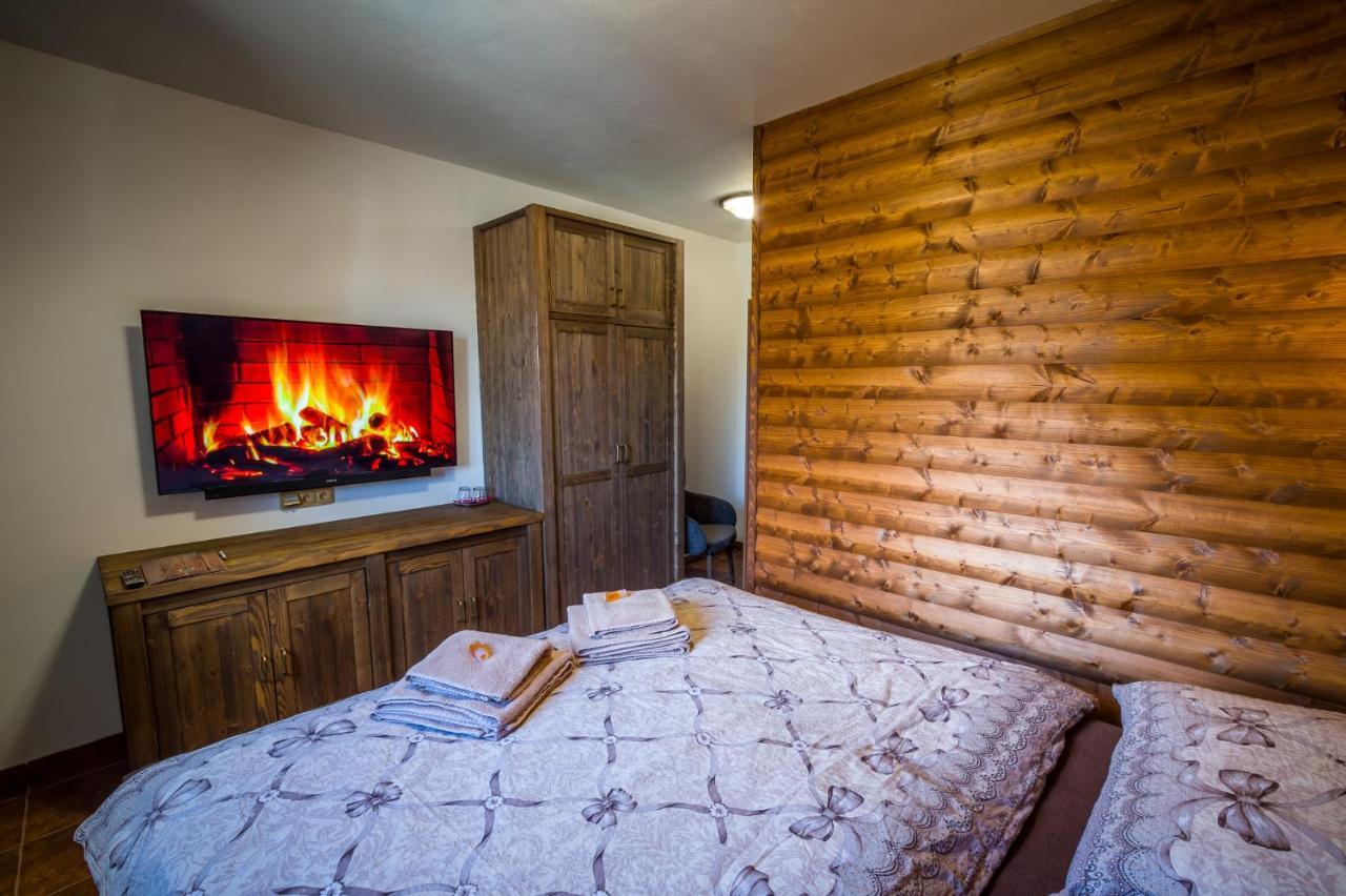 Ranch Jestrebice Hotel Hermanicky ภายนอก รูปภาพ