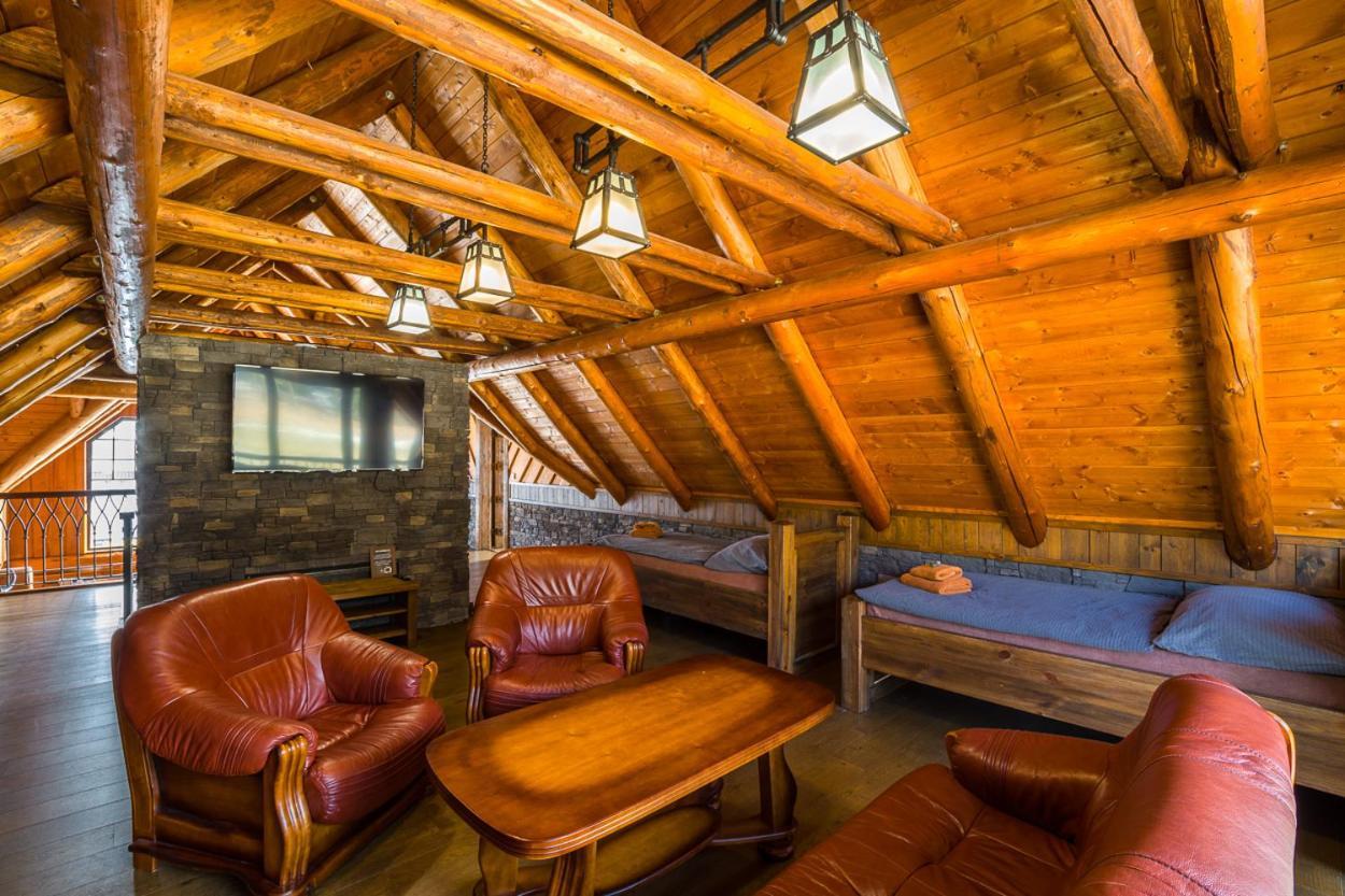Ranch Jestrebice Hotel Hermanicky ภายนอก รูปภาพ